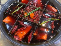 -正南齊北重庆老火锅(光华村直营店)