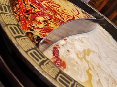 -纸盐河码头火锅(十八梯店)