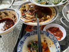 -杨三孃跷脚牛肉(美洲花园店)