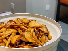-鑫悦楼煎蟹·16年海鲜大排档