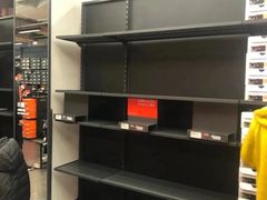 -NIKE上海青浦优选体验店