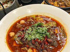 -川流不息·地道川菜·小龙虾(新松江路店)