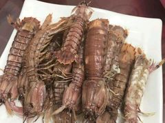 -烁佳海鲜大馅饺子