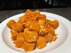 椒盐松子脆皮豆腐-汤城小厨•粤菜•靓汤(苏州街店)