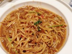 -连鹭海鲜·海肠捞饭·海胆饭(星海店)