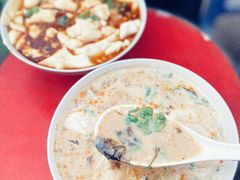 -云南大锅豆浆店