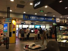 环境-麦当劳(北苑秋实路店)