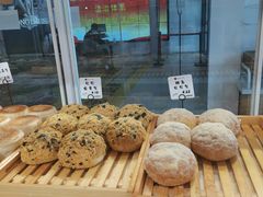 -焙丽拾光(麦凯乐直营店)
