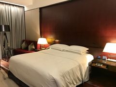 -广州天河希尔顿酒店