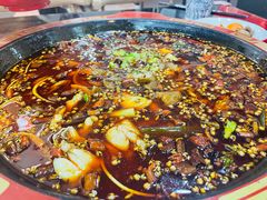 -烧哥美蛙肥肠鱼火锅·十五年社区店
