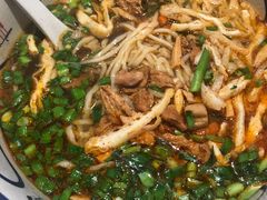 -陇上秦轩西安biangbiang面(EFC欧美金融商业城店)