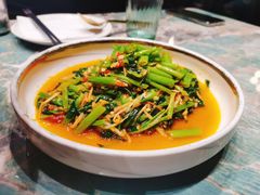 酸笋炒空心菜-浩海火烧云傣家菜(京广店)