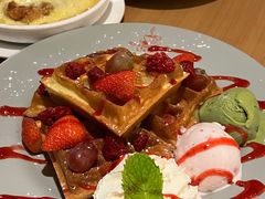 -Lia Cafe Bar Restaurant松山咖啡屋