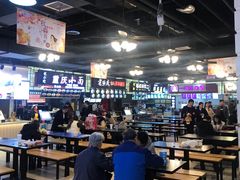 大堂-八一好吃街·高品美食广场