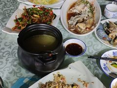 -范饭椰林川湘味海鲜·椰子鸡(三亚湾椰梦长廊店)