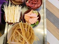 -正渝70年代老火锅(汽博店)