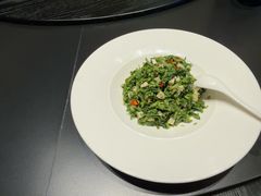 -艳阳天民俗村(公园路店)