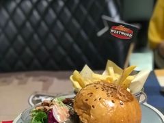 -遇见西木美式餐厅(体育路店)