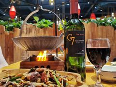 -老滇山寨•云南特色菜•地方菜•民族风情歌舞表演(金碧店)