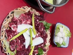 -潮汕·草根牛肉档(上海荟聚城市集市店)