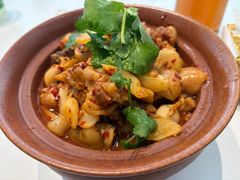 酸萝卜烧猪脚-欧记大排档·景德菜(上海首店)