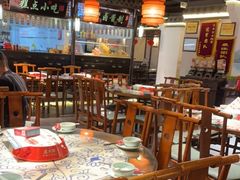 大堂-卢大鲜鱼头捞饭(美利广场店)
