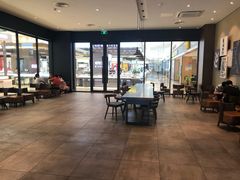 大堂-星巴克(武汉江夏中百广场店)