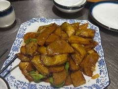 -东北农家院·铁锅炖(莘庄店)