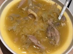 浓汤花胶鸡-避风塘(宝山万达店)