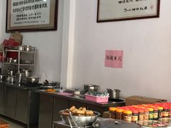 -胡荣泉