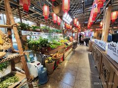 -胖姐渔村(中源大道店)