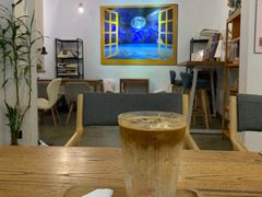 蜜桃冰拿铁-曦Xi Coffee