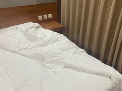 -明华泰康酒店(北京万丰路七里庄地铁站店)
