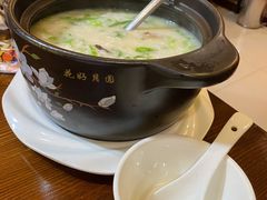 -赖厨潮汕砂锅粥