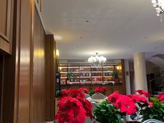 -鹏城人家海鲜酒家·23年老字号(较场尾店)