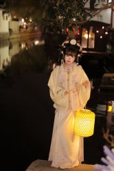 -一揽芳华汉服旗袍体验馆(拙政园店)