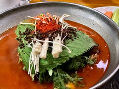 -喇喇排骨火锅·传统韩式脊骨汤(望京西园总店)