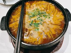 -楚山晓·湖北菜(武汉光谷K11店)