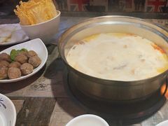 -鸣牌鸡煲(大岭山店)