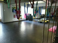 -舞佳舞空中瑜伽馆