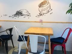 大堂-红小姐咖啡馆(西津渡店)