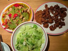 -自贡盐帮菜·玩辣餐厅(樱花园西街店)