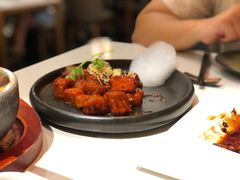 红酒泡沫牛仔粒-荟廷·晶萃(陆家嘴尚悦湾店)