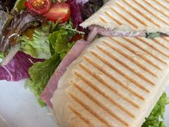 经典火腿芝士帕尼尼-VESH COFFEE(定西路店)