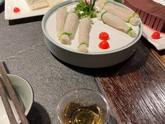 -大匠工房古船木艺术餐厅·猪肚鸡专门店(长白仙岛店)