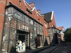 -钟书阁(松江泰晤士小镇店)