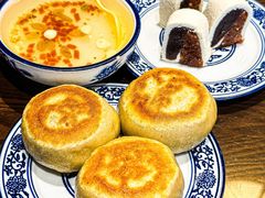 -聚首堂·特色小吃·肘子(什刹海德胜门店)