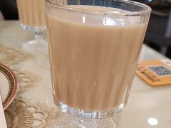 -欧提汗·新疆餐厅·清真(银都路店)