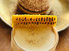纽约客甜玉米咸芝士奶盖热拿铁-The Rug Cafe(王府中环店)
