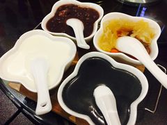 糖水拼盘-老坑记·香港经典粤菜馆